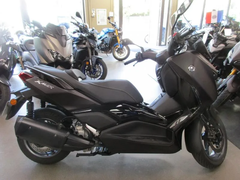 XMAX 300 Tech Max