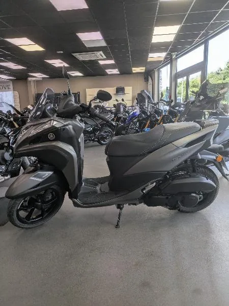 TRICITY 125