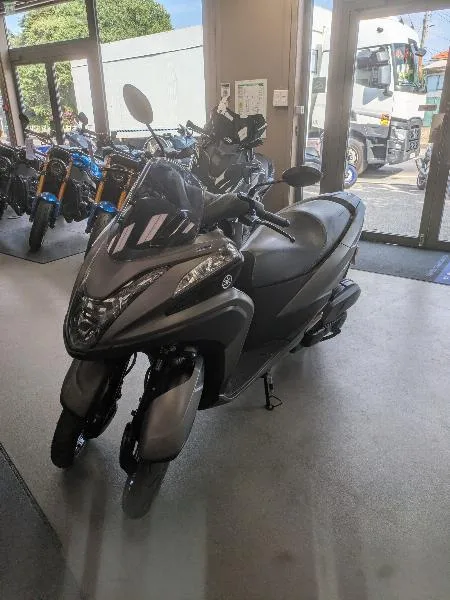 TRICITY 125