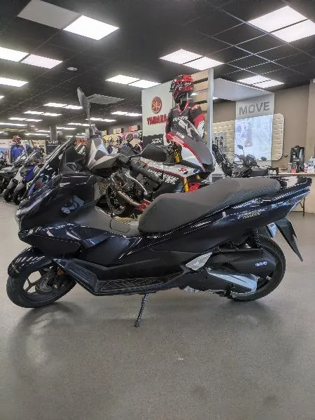 PCX 125