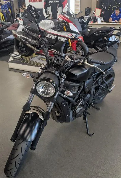 XSR 700