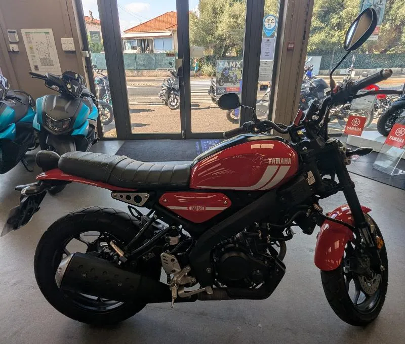 XSR 125