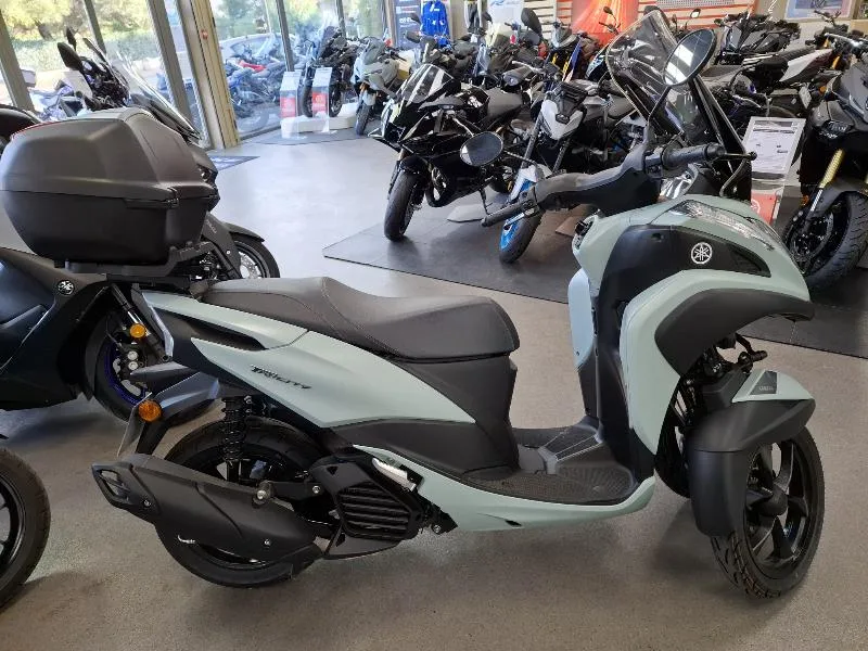 TRICITY 125