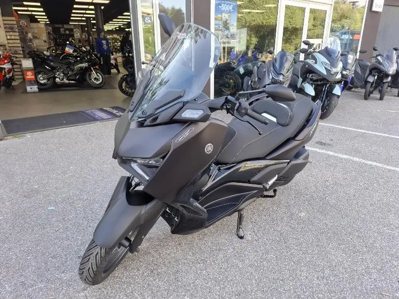 XMAX 300 Tech Max