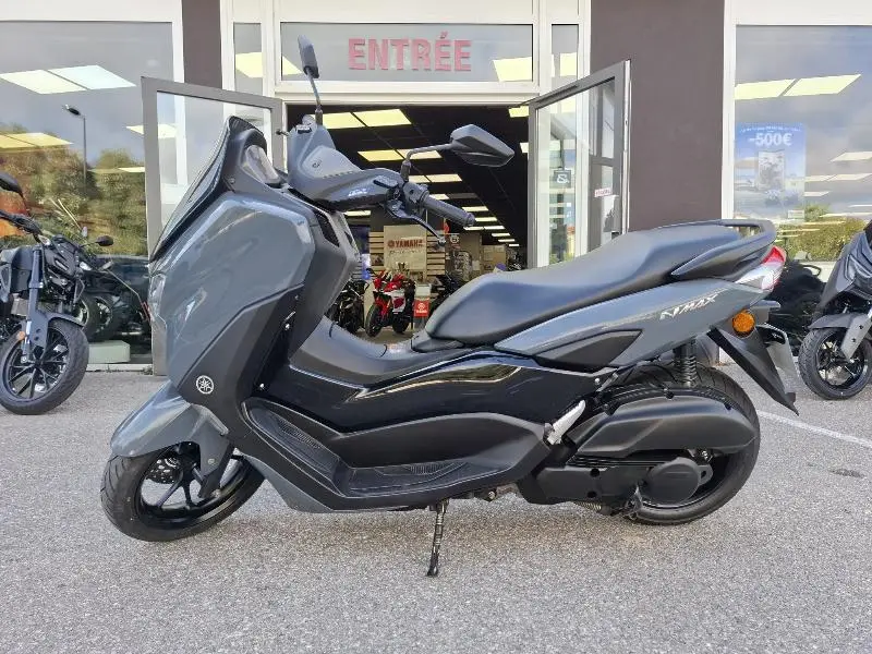 NMAX 125