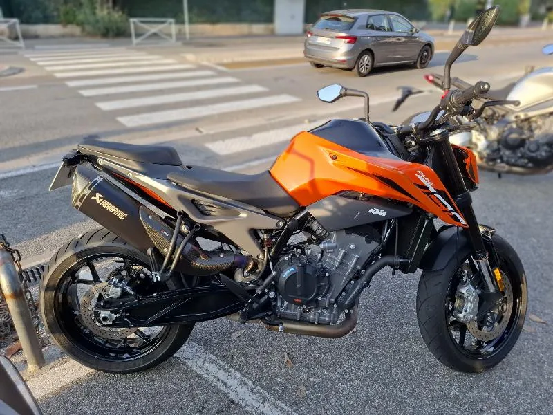 790 DUKE L