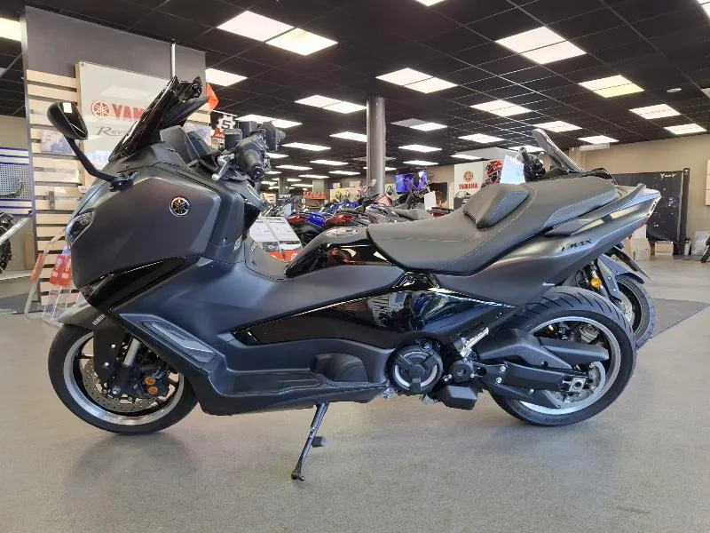 XP TMAX 560 TECH MAX