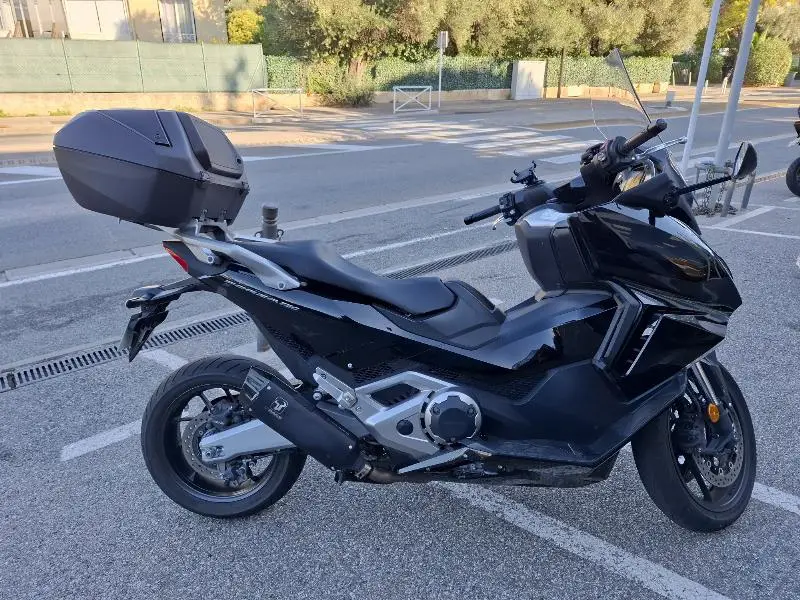 NSS FORZA 750