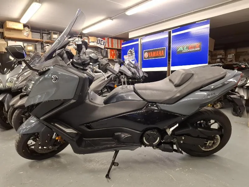 XP TMAX 560 TECH MAX