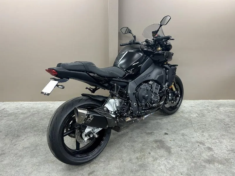 MT10 SP