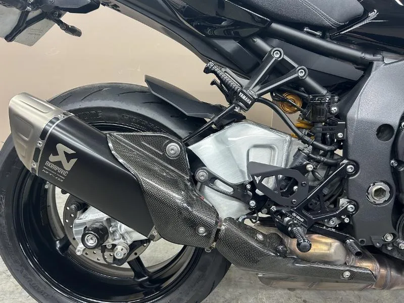 MT10 SP