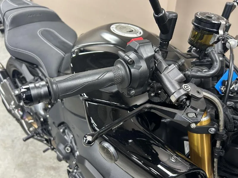 MT10 SP