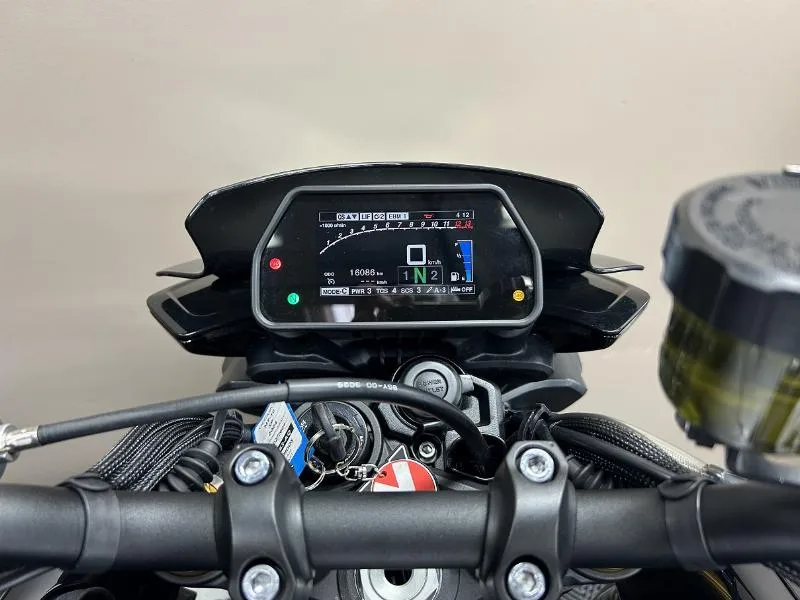 MT10 SP
