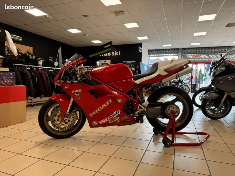 748 S