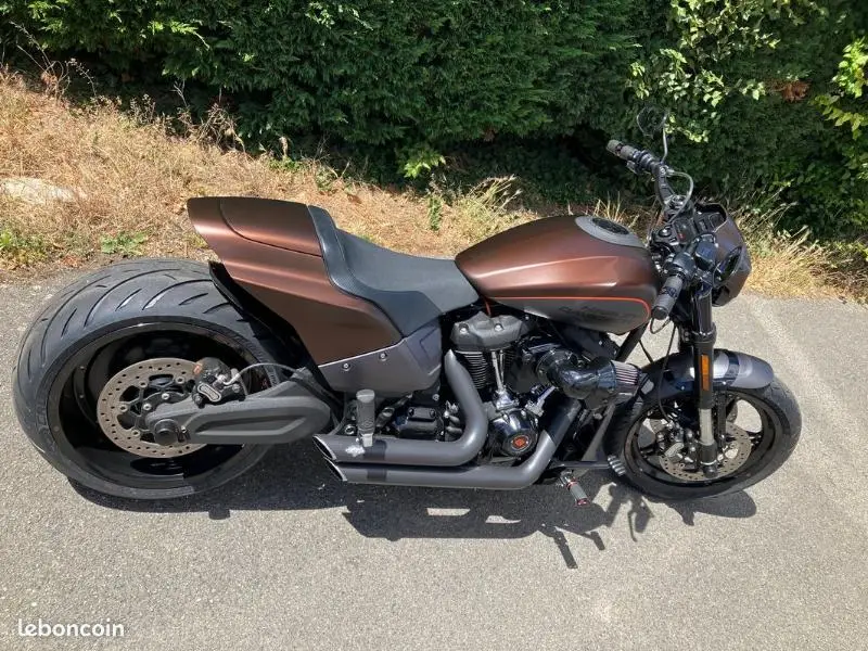 SOFTAIL FXDR 1868