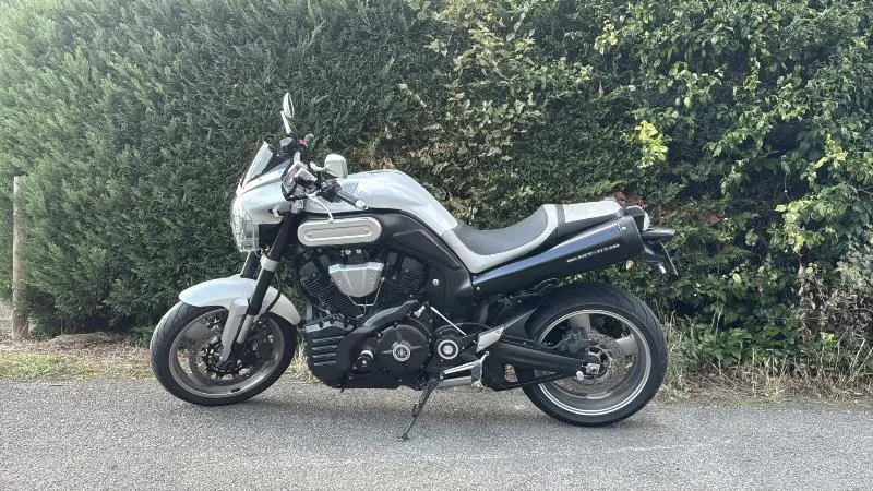 MT01