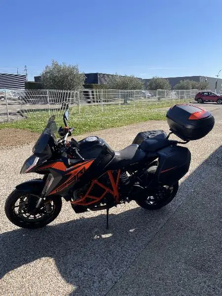 1290 SUPER DUKE GT