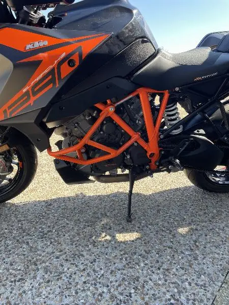 1290 SUPER DUKE GT
