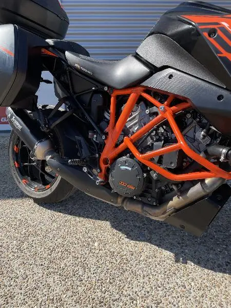 1290 SUPER DUKE GT
