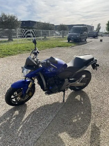 CB 600 F HORNET