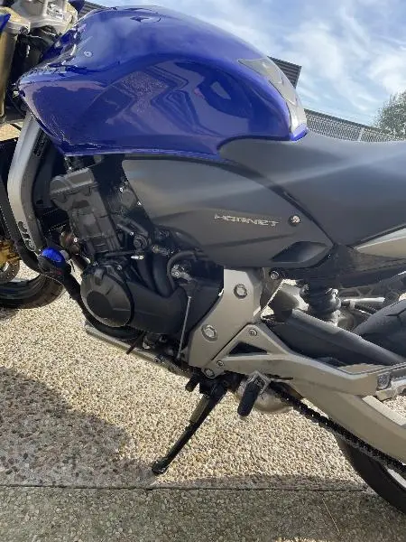 CB 600 F HORNET