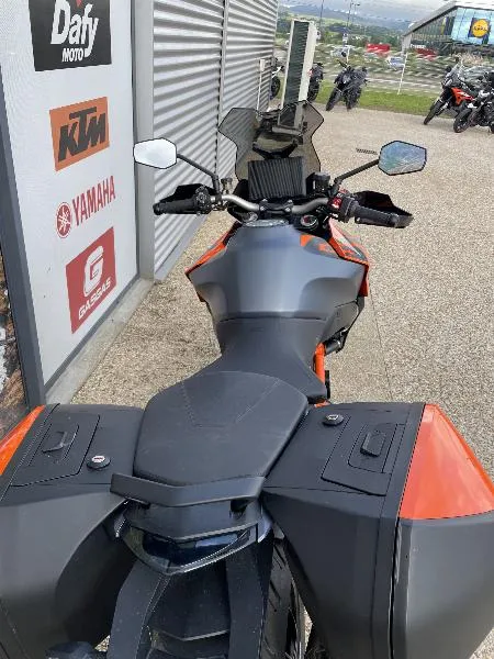 1290 SUPER DUKE GT