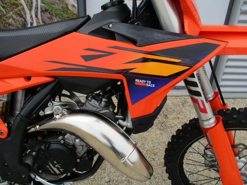 125 SX