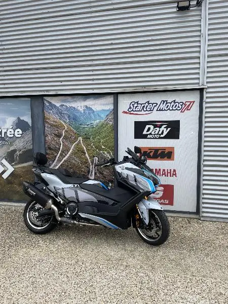 XP TMAX 560 TECH MAX