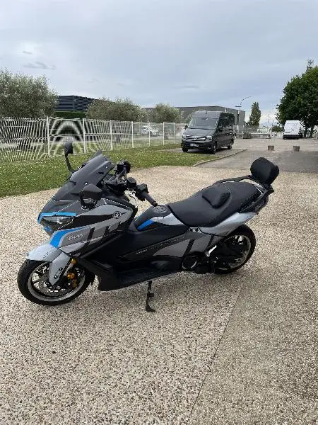 XP TMAX 560 TECH MAX