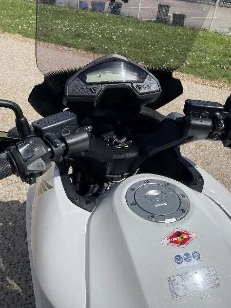 VFR 800 X
