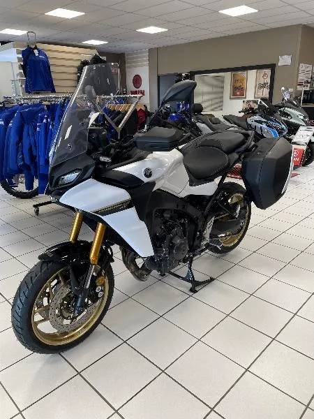 TRACER 9 GT