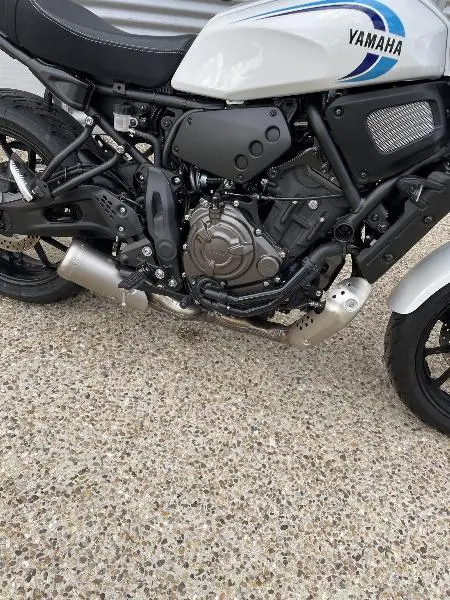 XSR 700