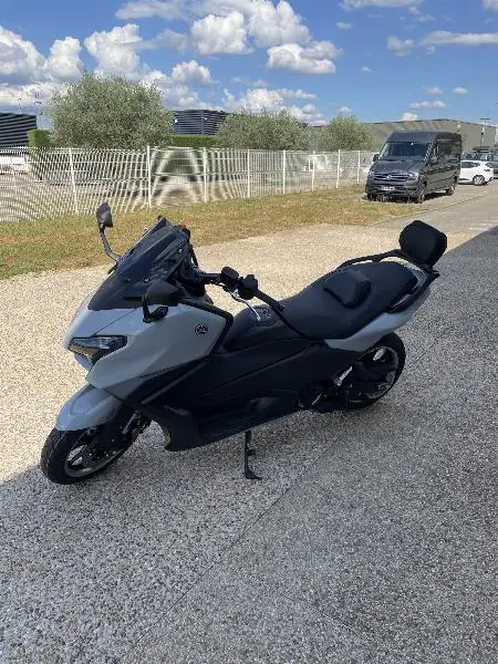 XP TMAX 560 TECH MAX