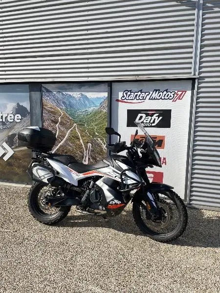 790 ADVENTURE