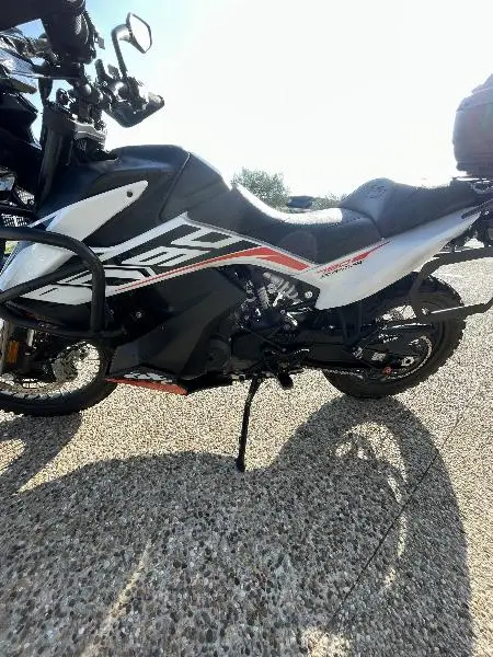 790 ADVENTURE