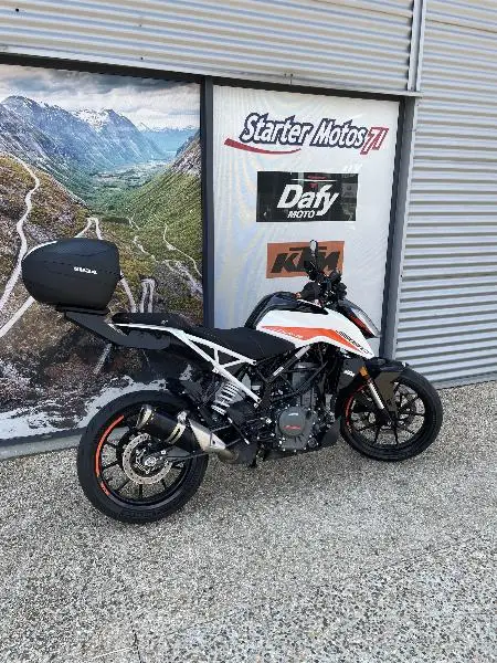 390 DUKE