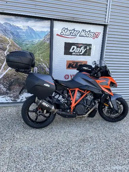 1290 SUPER DUKE GT