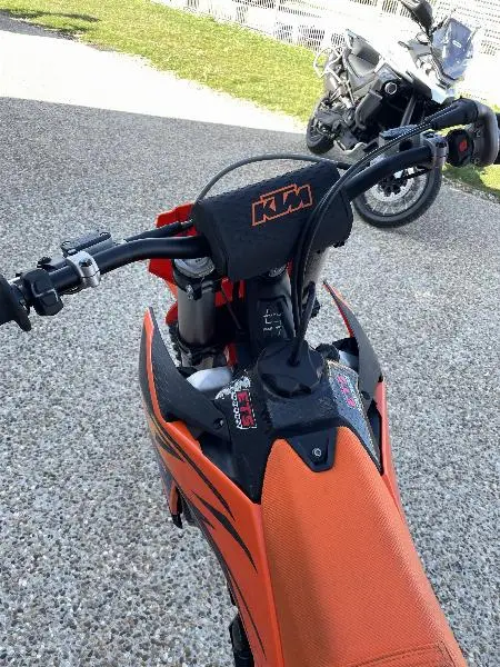 125 SX