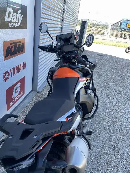 890 ADVENTURE R