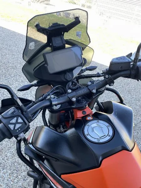 890 ADVENTURE R