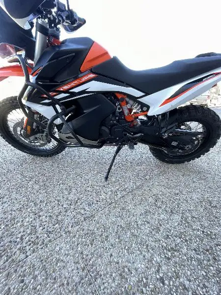 890 ADVENTURE R