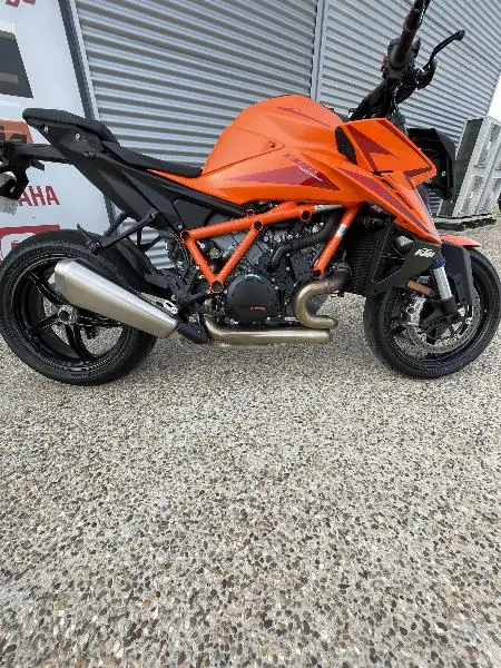 1390 SUPER DUKE R EVO