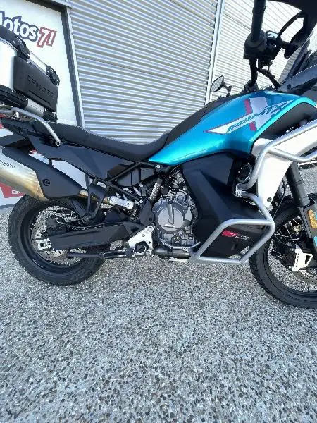 MT 800