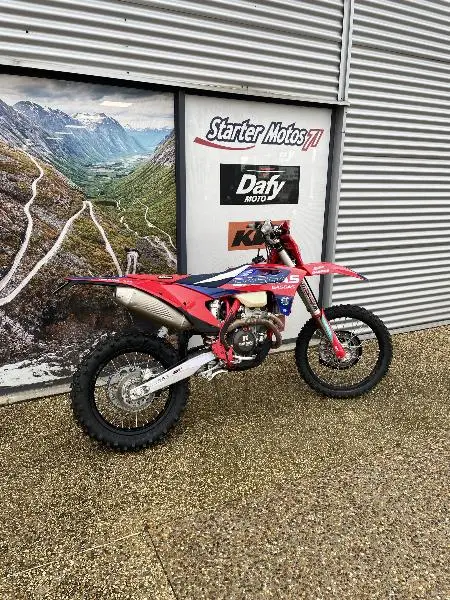 EC 250 F