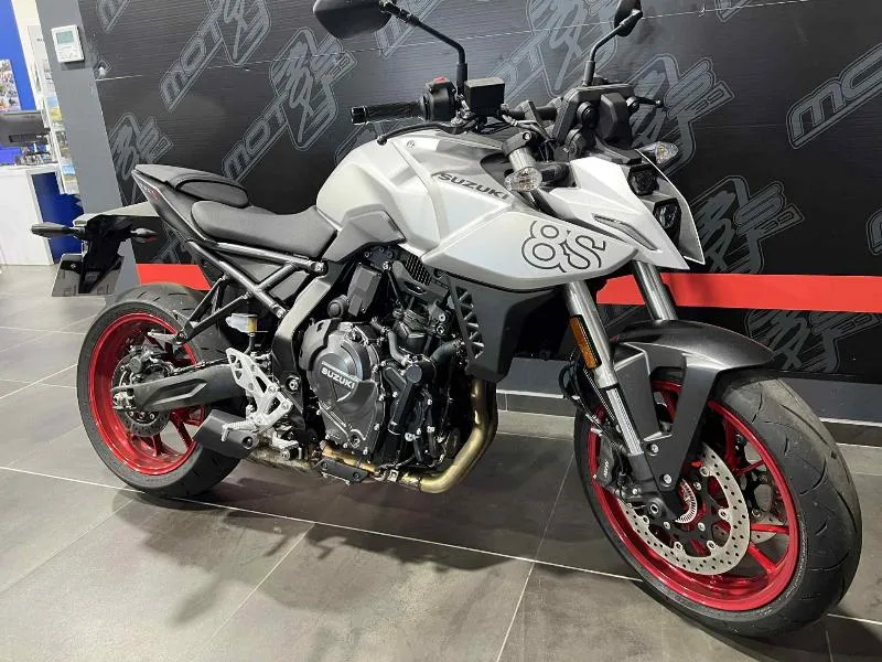 GSX8S A2