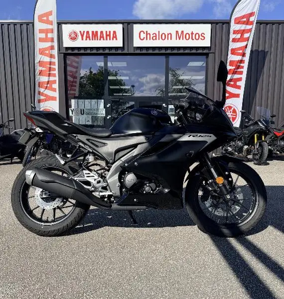 YZFR 125