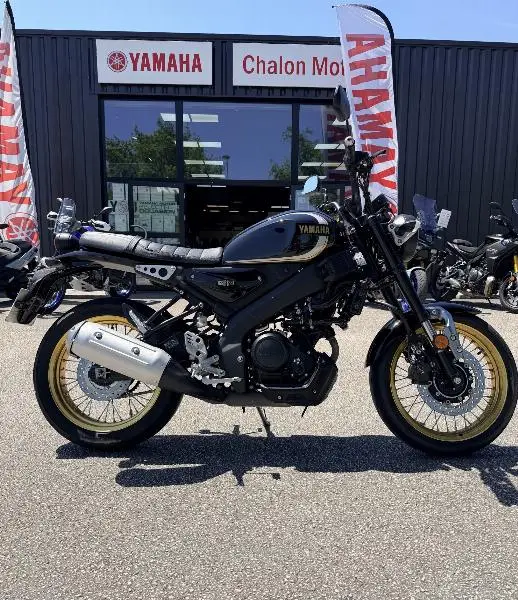 XSR 125 Legacy