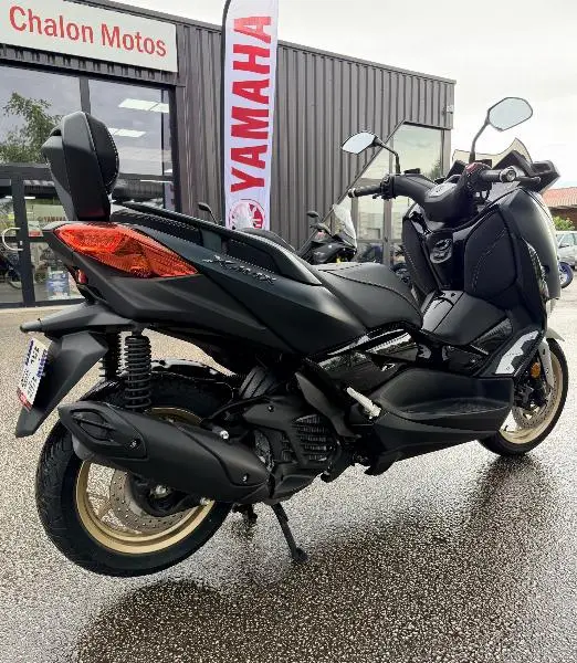 XMAX 125 TECH MAX