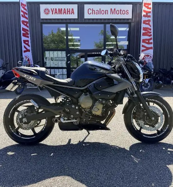 XJ6N