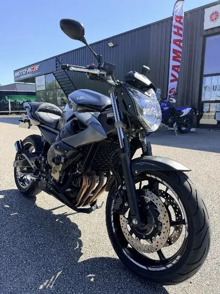 XJ6N